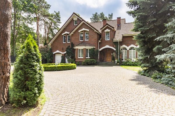 Cost of Driveway Pavers Installation in Tempe